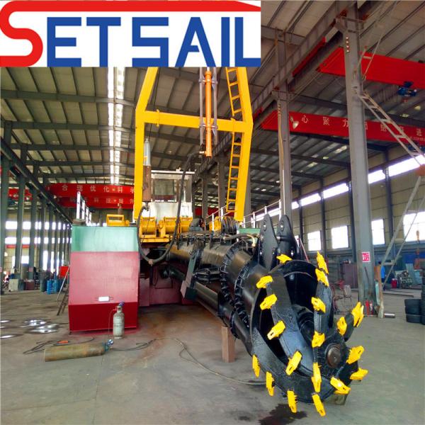 650mm Suction Pipe Diameter 24 Inch Cutter Suction Dredger with 300kw Cutter Head Power