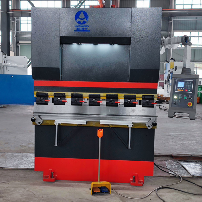 80T1600MM NC Hydraulic Press Brake Press Bending Machine With Estun E21