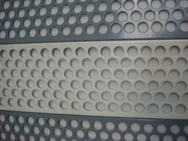Standard Round Hole Perforated Metal (Real Size)