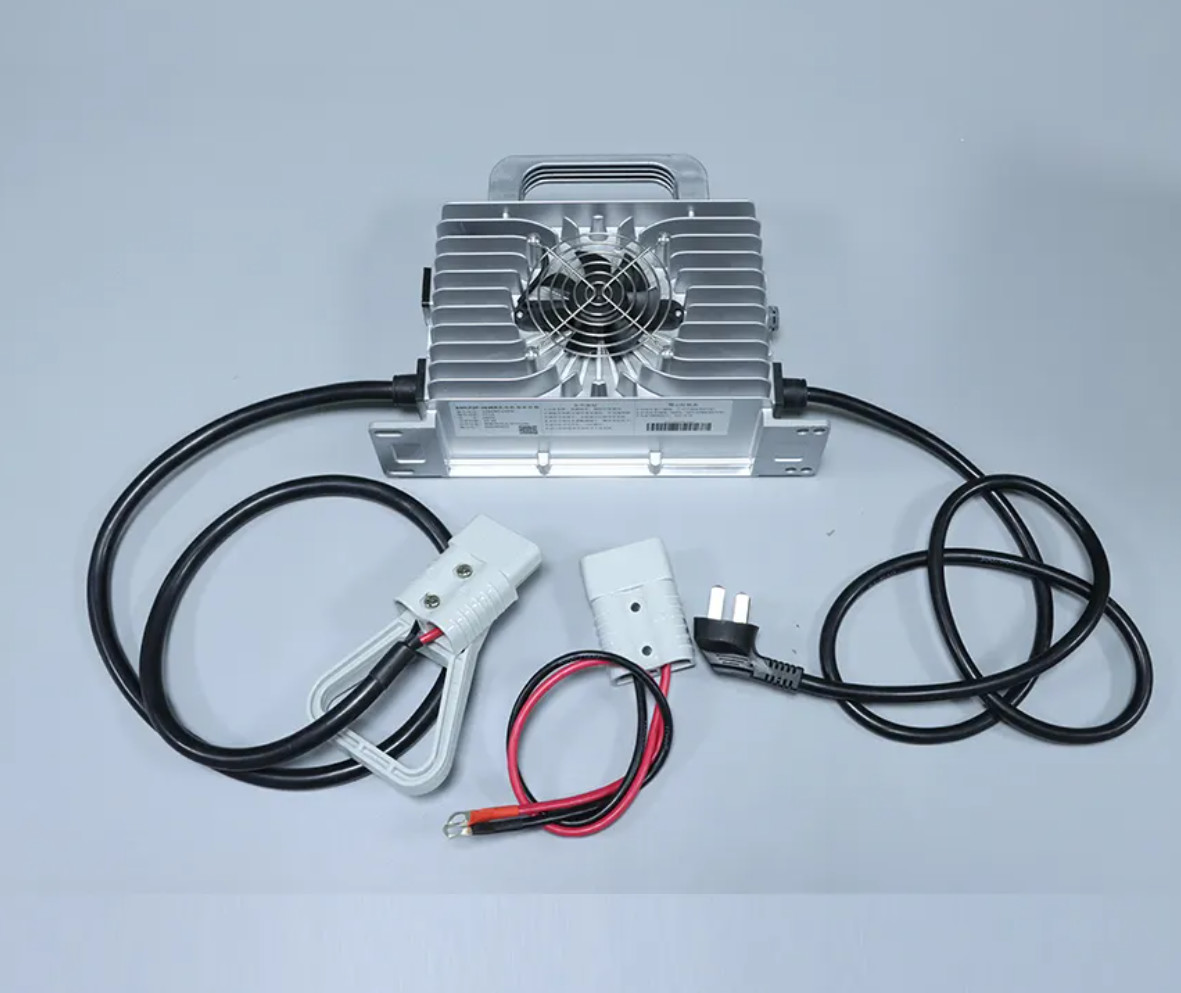 IP67 800W 24V 20A Lithium Ion Battery Charger For Golf Cart Battery