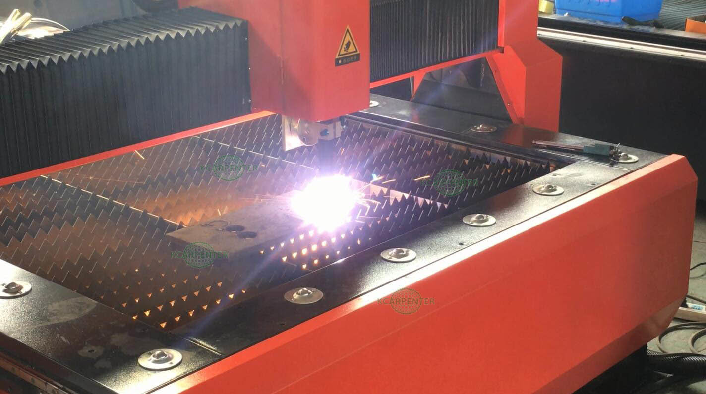 KC1325 CNC Plasma Cutting Machine Metal tube cut off machine