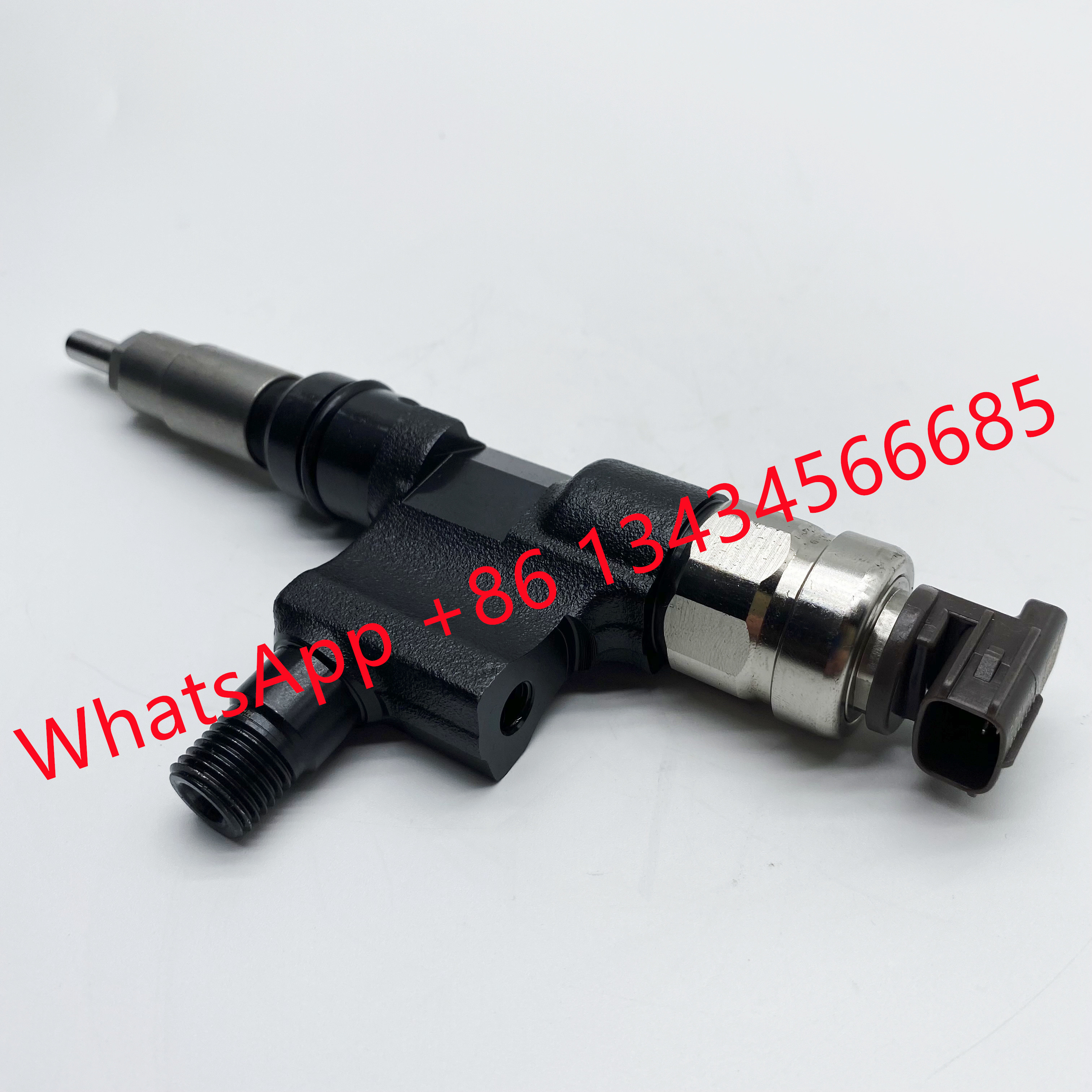 DENSO Common Rail Fuel Injector 095000-6520 for TOYOT 23670-79026
