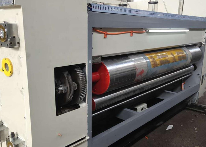 Water Ink Corrugated Box Making Machine For Paper Color Printing Slotting