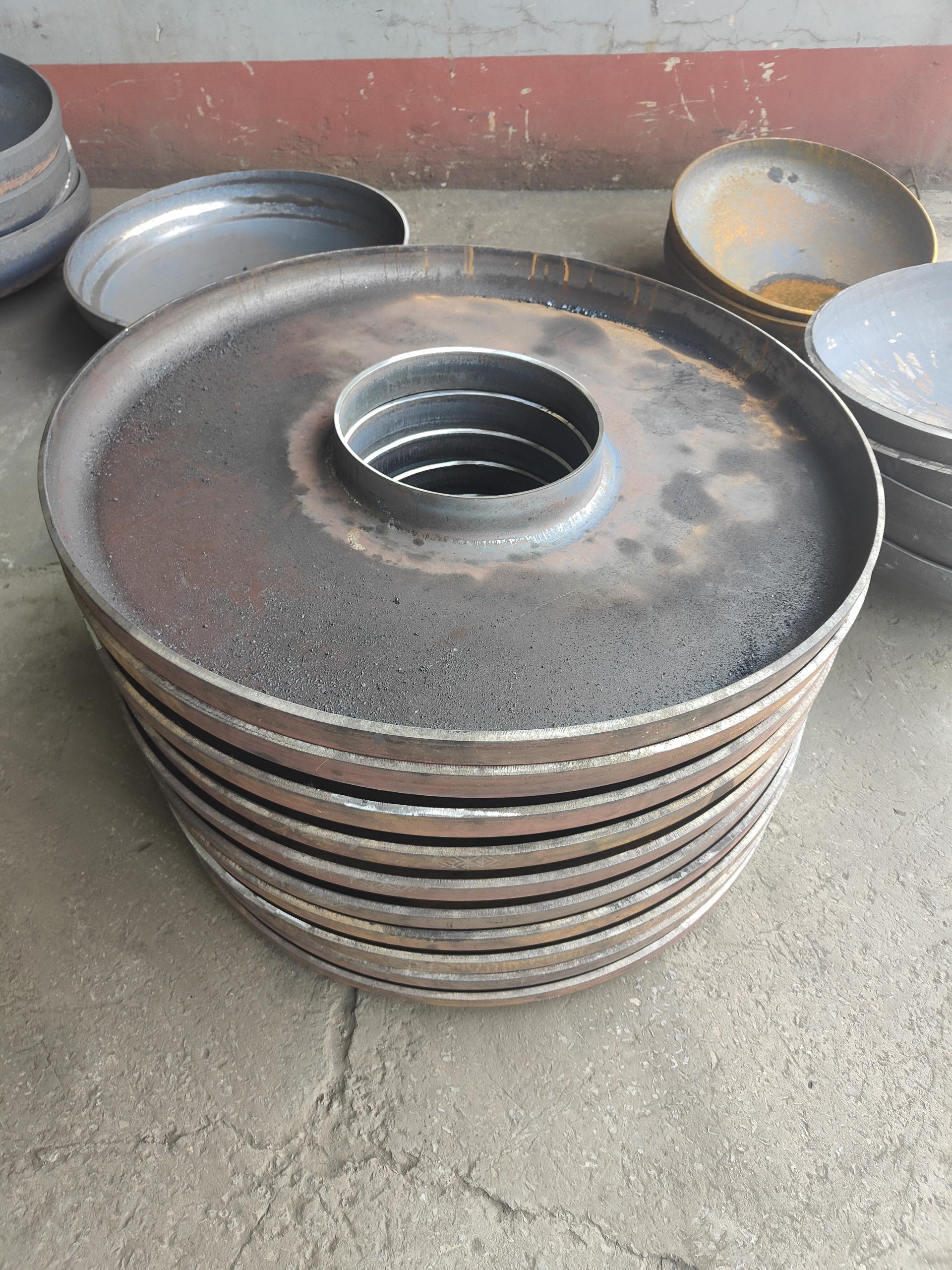 Equal Welding Connection Customized Stainless Steel Flat Head Dish End for Fire Pit