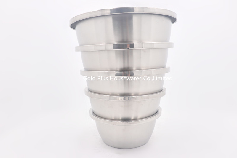 1.8A Stainless Steel Food Bowl 18cm Wall Mounted Cat Pet Water Food Container Feeder