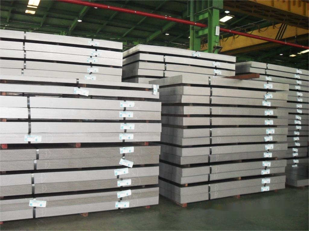 Manufacturing Plant Uncoiler and Cut to Length Line for Steel Coil Work at Competitive