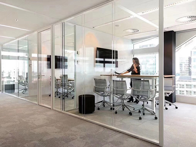 OEM ODM Office Space Glass Partition Wall 83mm