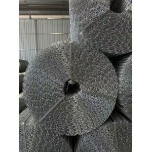 China Six Lines Galvanized Pipeline Welded Mesh / Pipeline Coating Mesh on sale