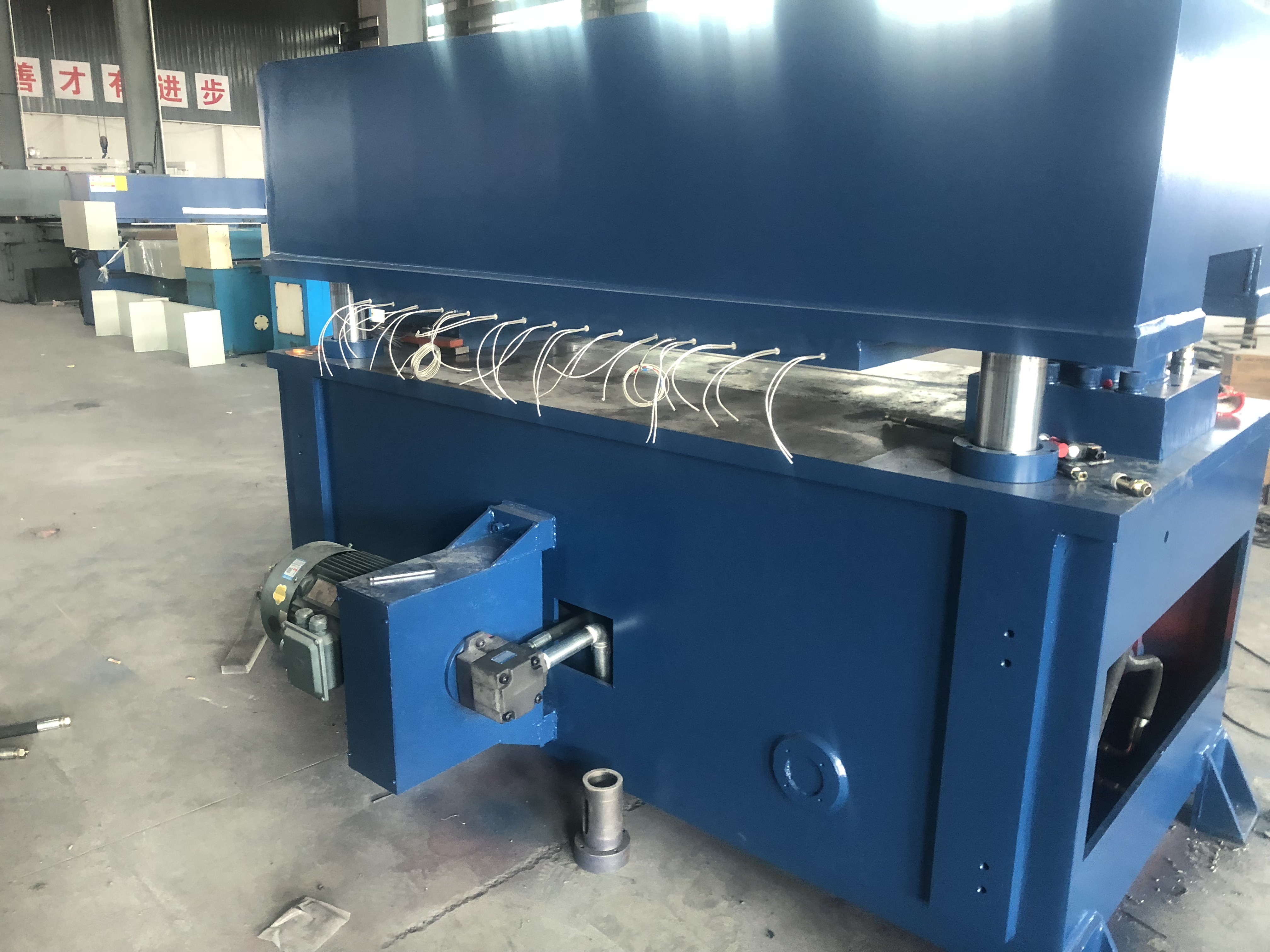 Professional EPE PU Kitchen Sponge Foam Die Cutting Punching Machine