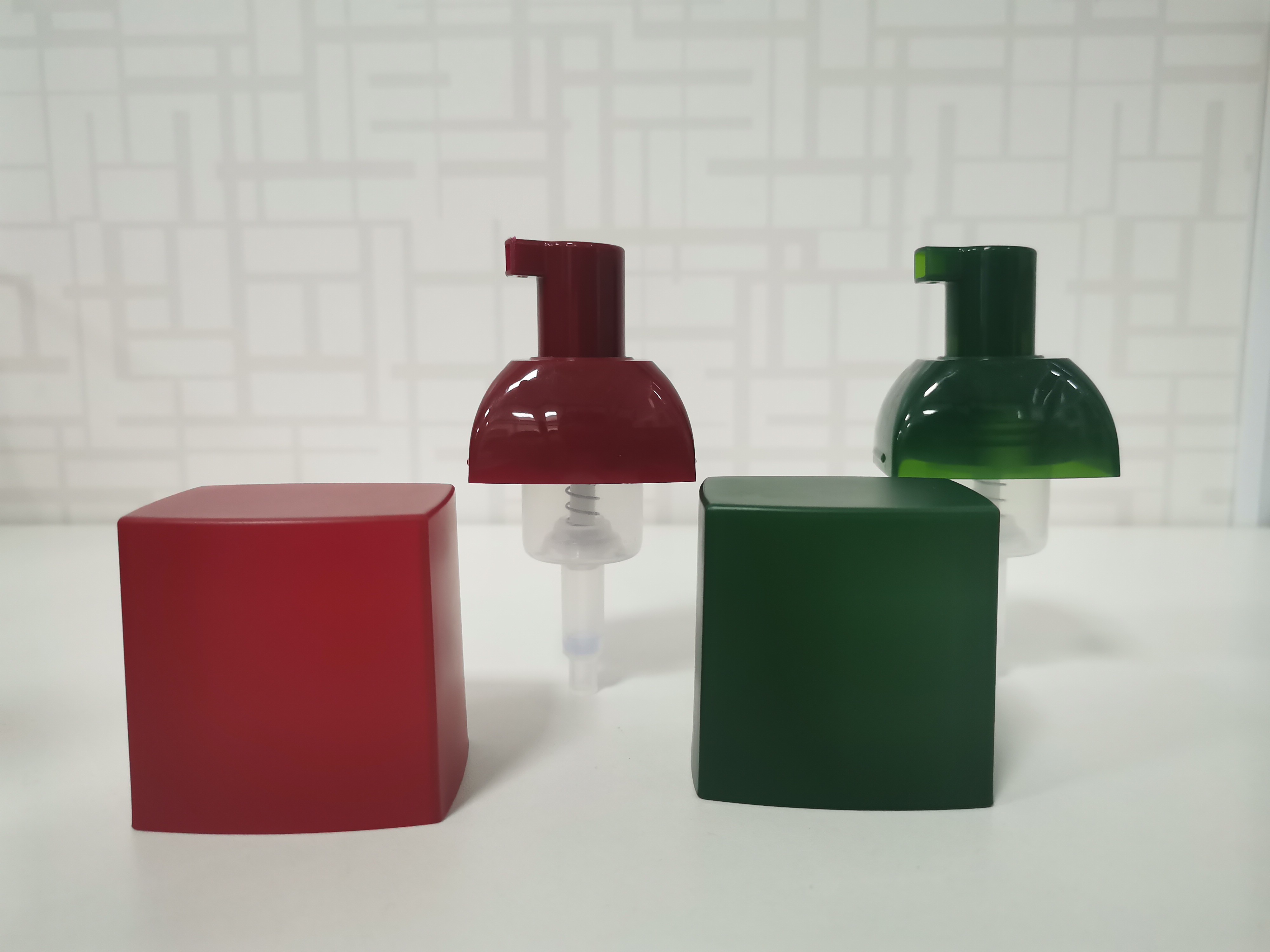 Mini Foam Pump For Dispensing Cream With Colorful Design And 0.4cc Output