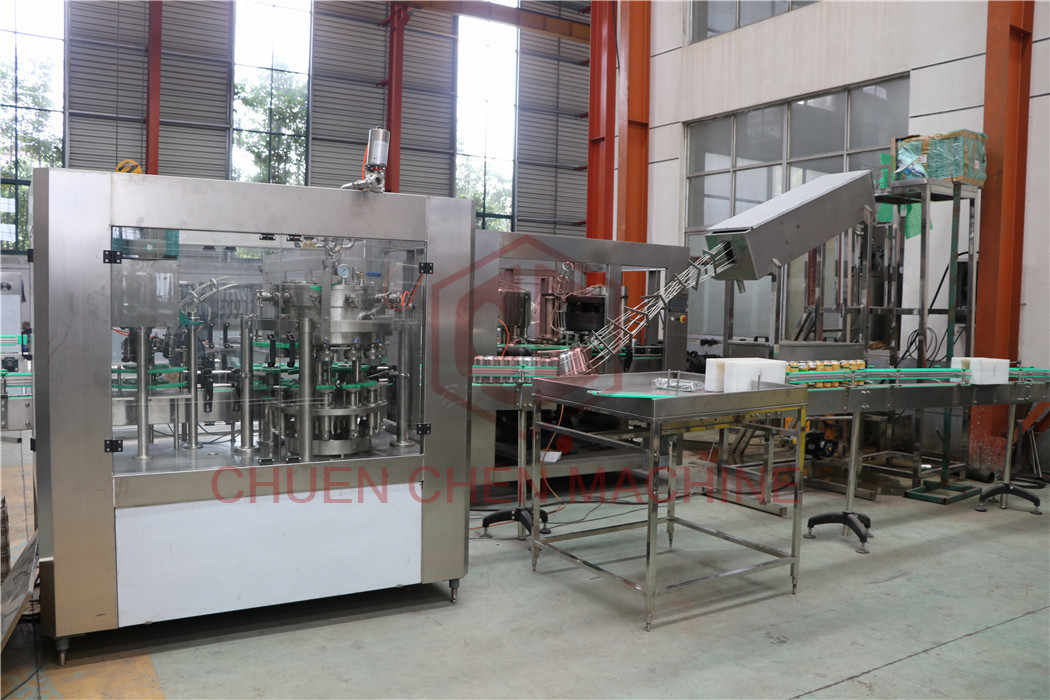 3000bph Carbonated Soft Drink Beer Filling Machine For Pet Bottles , Long Life