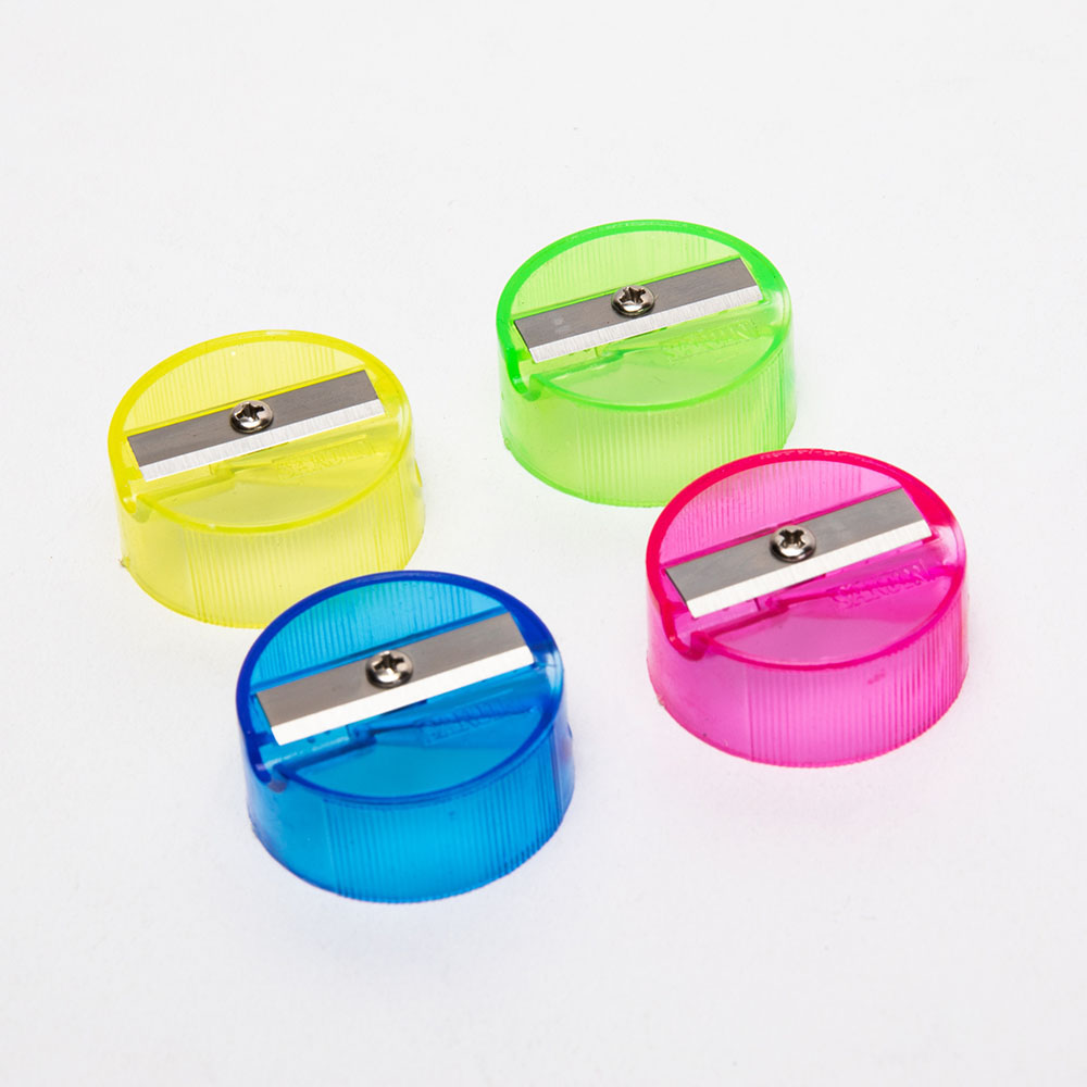 Green Red Blue 0.47 Inch Handheld Pencil Sharpener Retro Craft