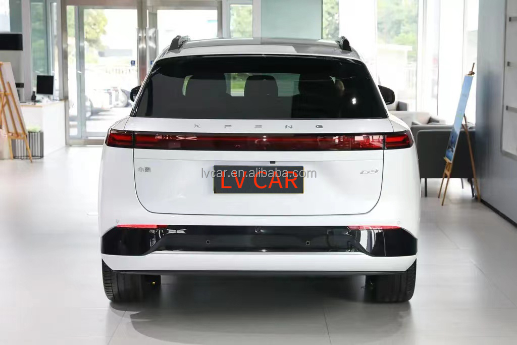 High Speed Electric SUV Car 2023 Xpeng G9 with Panoramic Sunroof and 702km Range