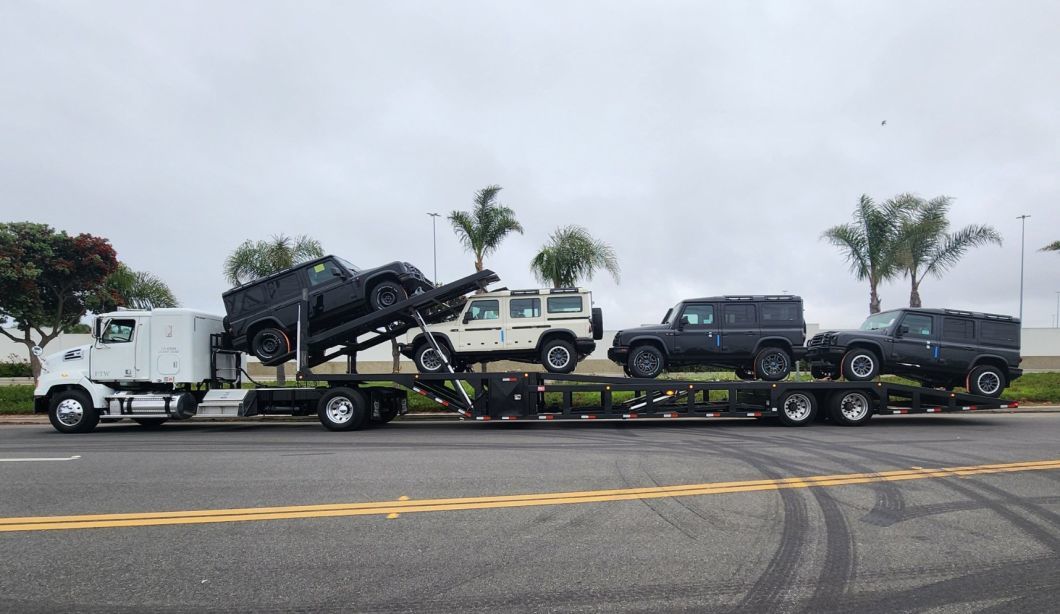China Hot Saling 2 Axles 6-8 Units Car Carrier /Transport Semi Trailer