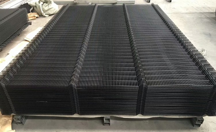 358 security wire fence panels powder coated orange & black mesh 76.20mm x 12.70mm with 4 v fold