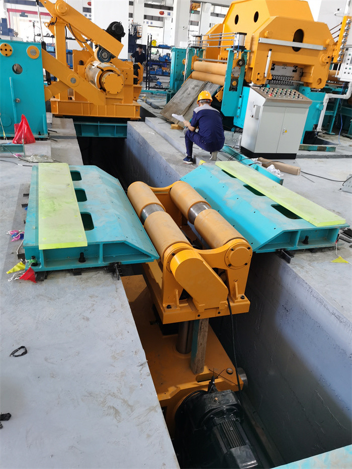 Uncoiling Leveling Laser Cutting Blanking Line For High Tensile Steel Stainless Steel Aluminum Sheets
