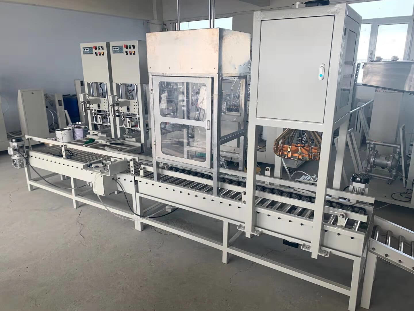 Automatic Latex Barrel Coating Paint Weighing Filling Machine with Explosion Proof