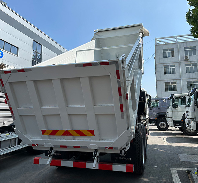 2024 Shacman X3000 8x4 Dump Tipper Truck 12 Wheels 50 Tons 380HP Dump Truck