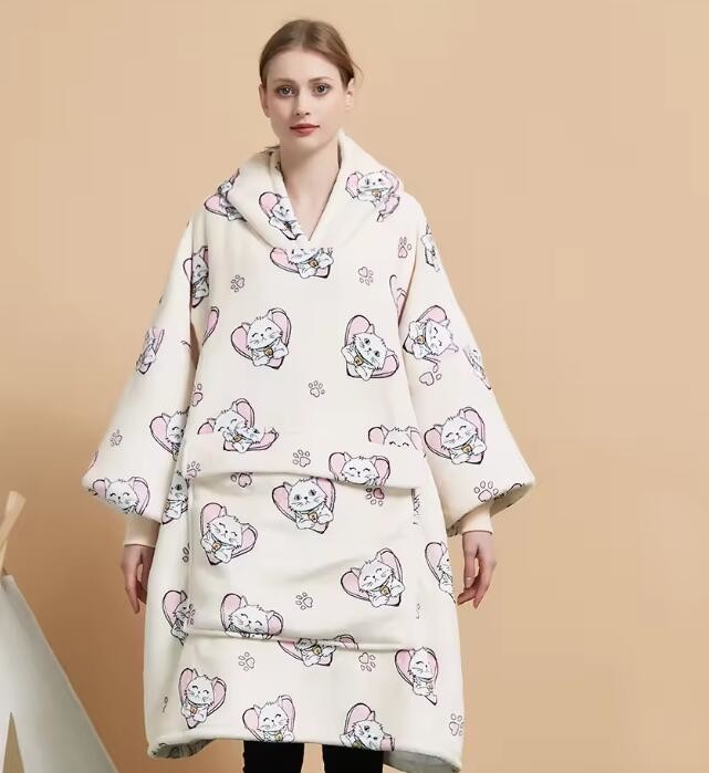 Animals Luxury Plush Flannel Hoodie Blanket Warm Adults Oversized Hoodie Blanket