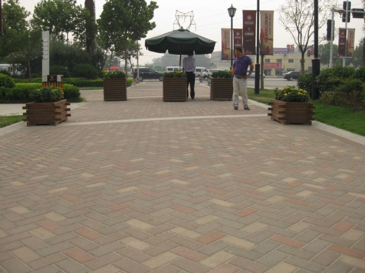 Brown Water Porous / Permeable Brick / Block Gravel Paving Driveway