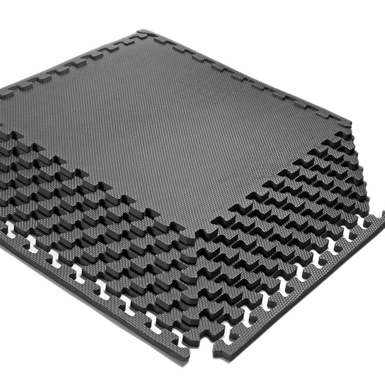 interlocking floor mat.jpg