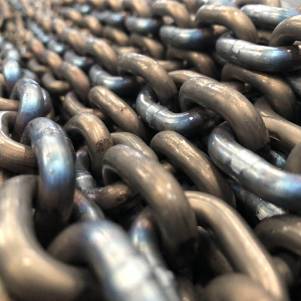 Alloy Steel G80 Lifting Chain 1 - 55ton Load Black For Lifting Materials