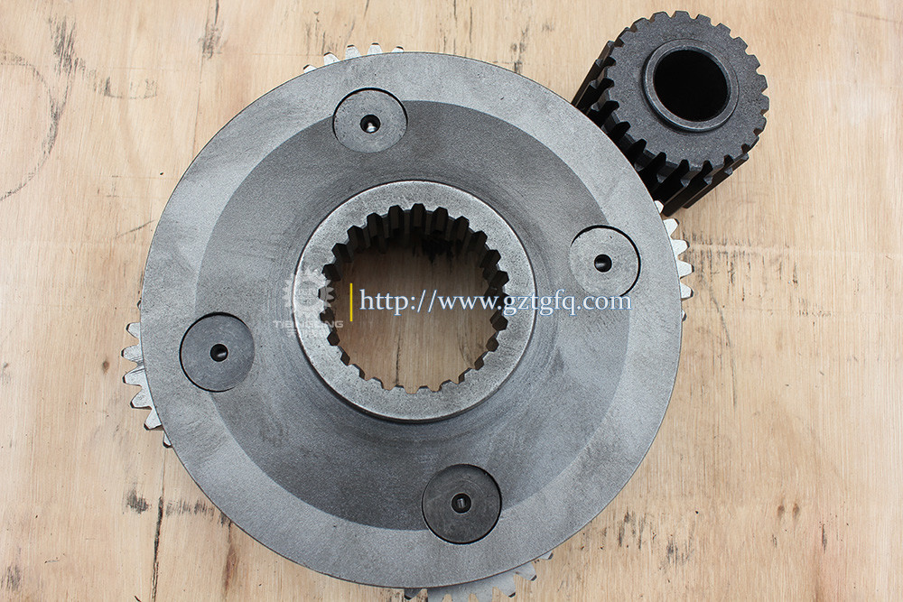 DH150-7 DH130-5 Excavator Gear Swing Carrier For DAEWOO Swing Gearbox