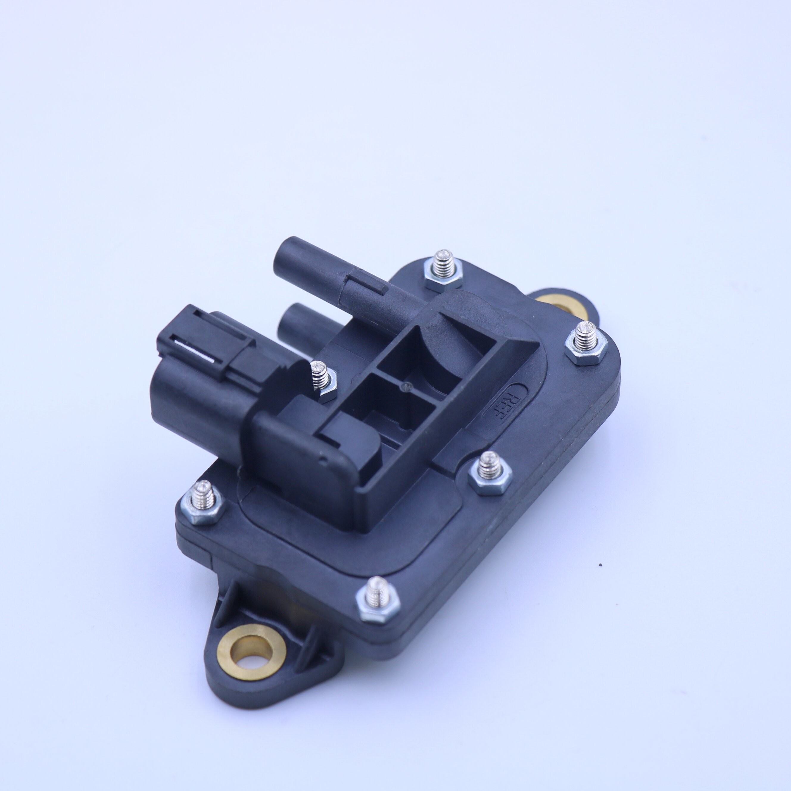Differential Pressure Sensor For SCA Truck 2250881 2219914 2357734