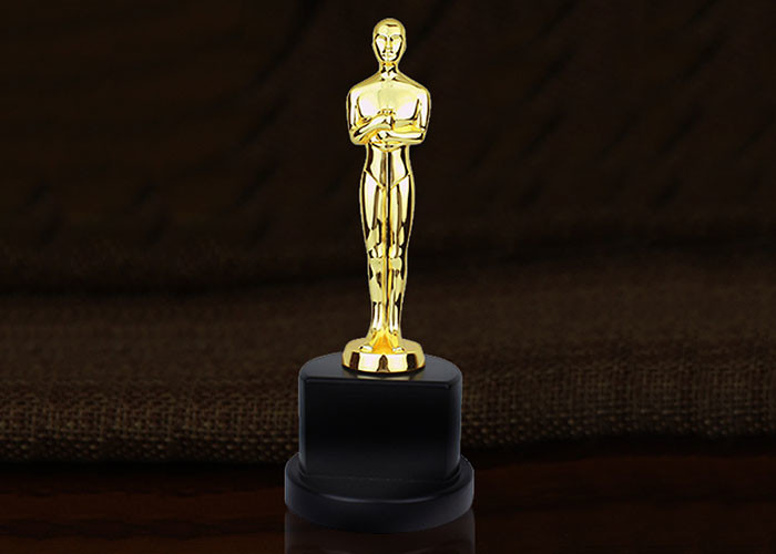 figure Award Metal Cup Trophy Zinc Alloy Material With Black Crystal Base