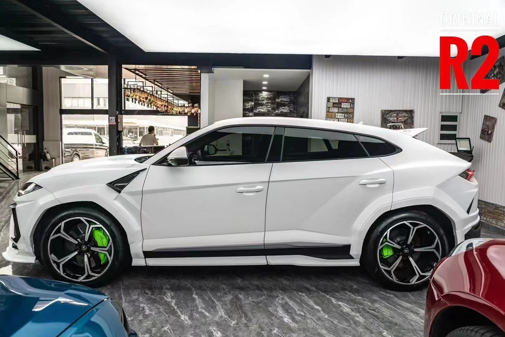 Auto Parts for Lamborghini URUS Body Kit URUS Upgrades PRIOR Style Front Shovel Diffuser Spoiler Wide Body Kit