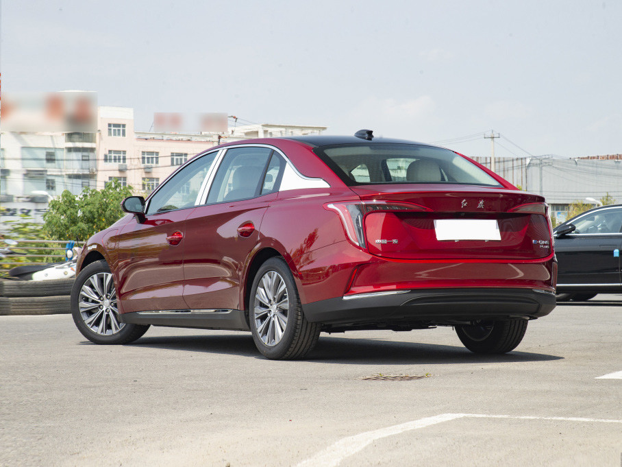 HongQi EQM5 Electric Sedan Car Long Range New Energy Vehicle 605KM 4 Door