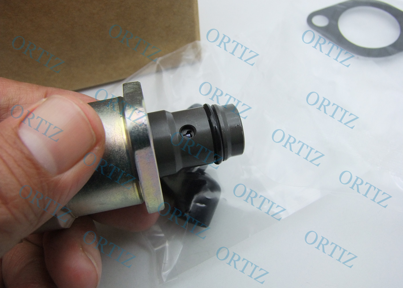 Isuzu D-Max 3.0 Diesel PUMP suction valve 294200-0360 fuel control valve