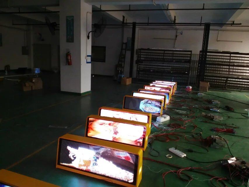IP65 Asynchronous Wireless Taxi LED Display Top / HD Light led taxi roof signs