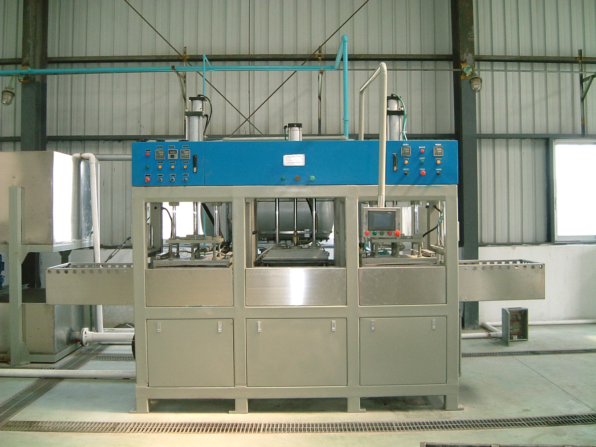 Eco Friendly Paper Moulding Machine 30kw For Disposable Plates