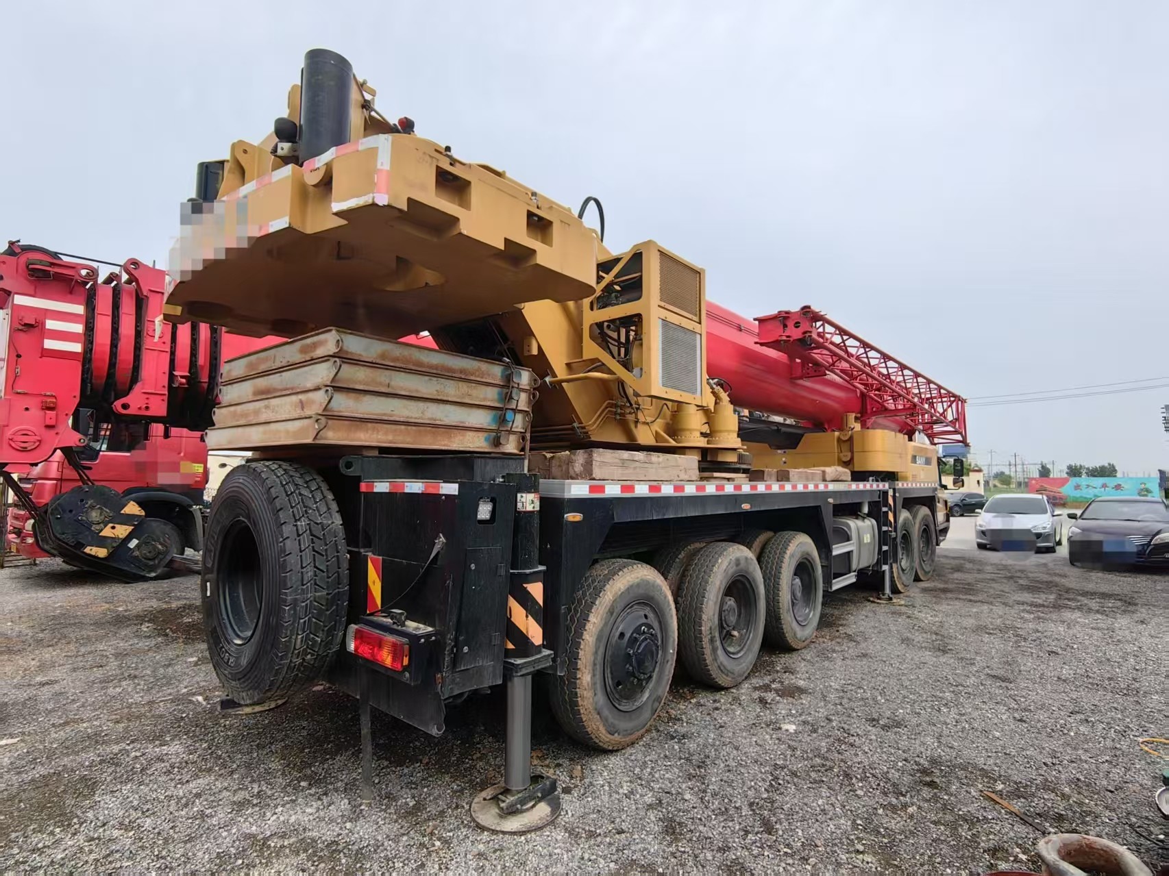 SA Ny Truck Crane 100ton STC1000C7 with 17.5m Jib Length Yellow and Red