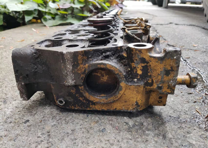 K4N Diesel Engine Cylinder Head , Used Engine Head For Excavator E305 Water Cooling