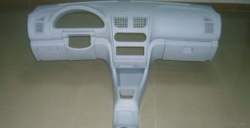 Drilling Automotive Injection Molding Car Control Panel Painting Surfaces
