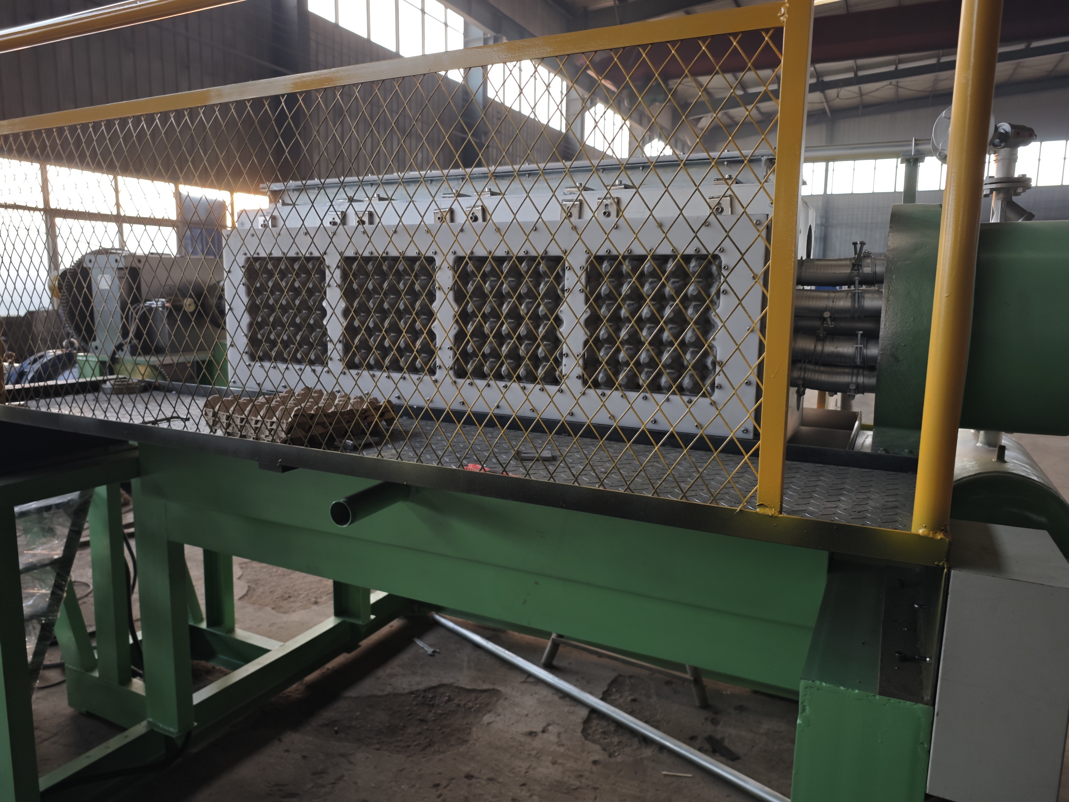 12-20 Stroke/minute Paper Egg Tray Machine Egg Carton Forming Machine for Production 2500 Pieces/hour