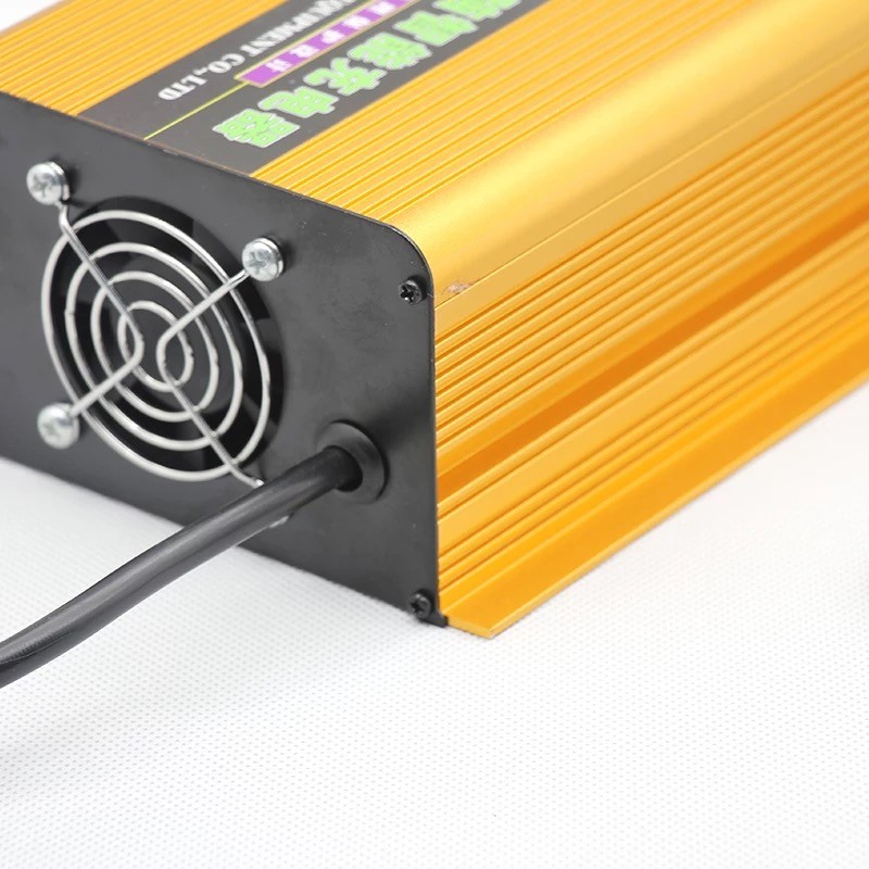 67.2V 3A Battery Charger Lithium Electric Turbo Charger For 16s 60v Motorcycle