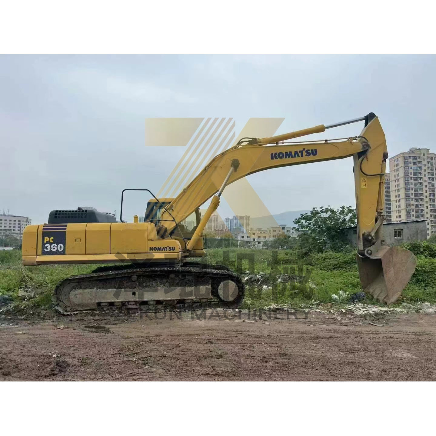180KW Hydraulic Pump Other Used Komatsu PC360 Excavator 36 Ton PC360-7 in Shanghai