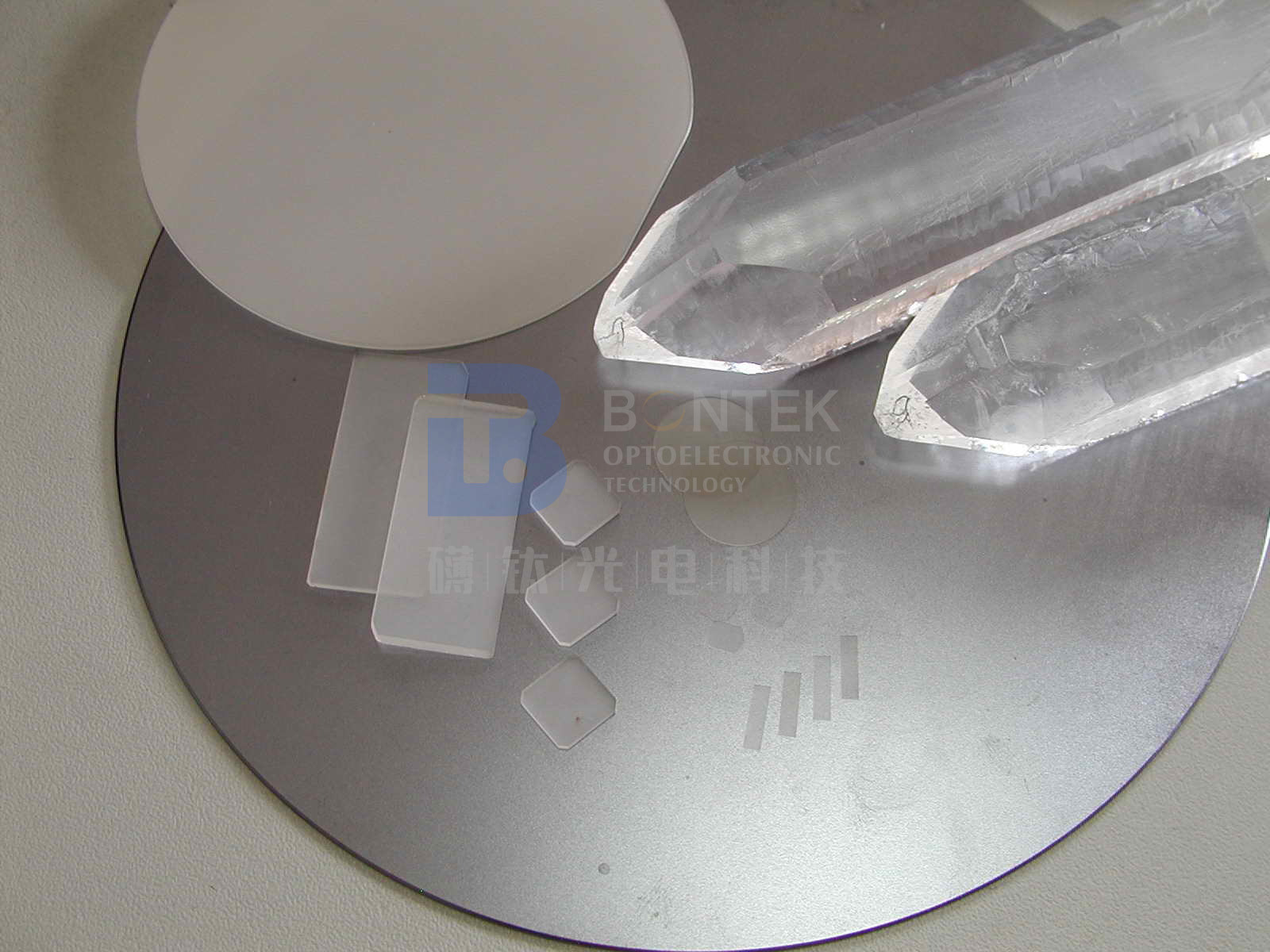 Quartz Single Crystal Bulkwave Blanks As The Beating Heart Of TCXO OCXO