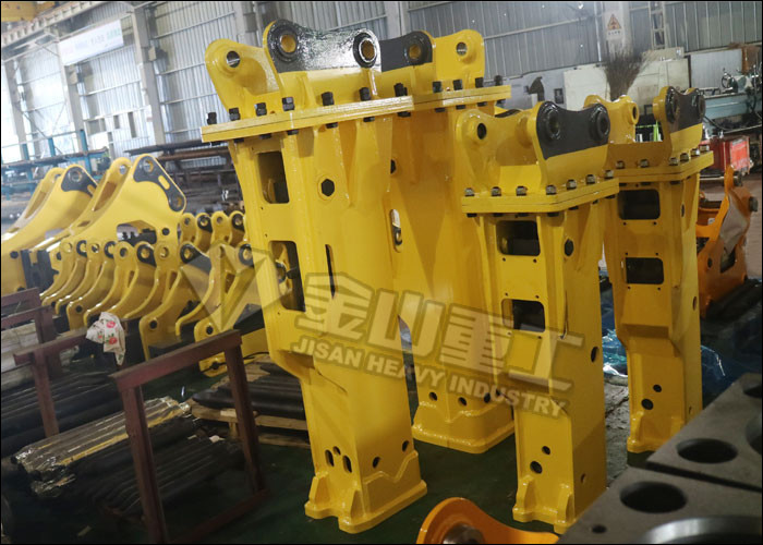 Side Type Hydraulic Rock Breaker , Hydraulic Breaker Hammer For 50 Ton Excavator 350