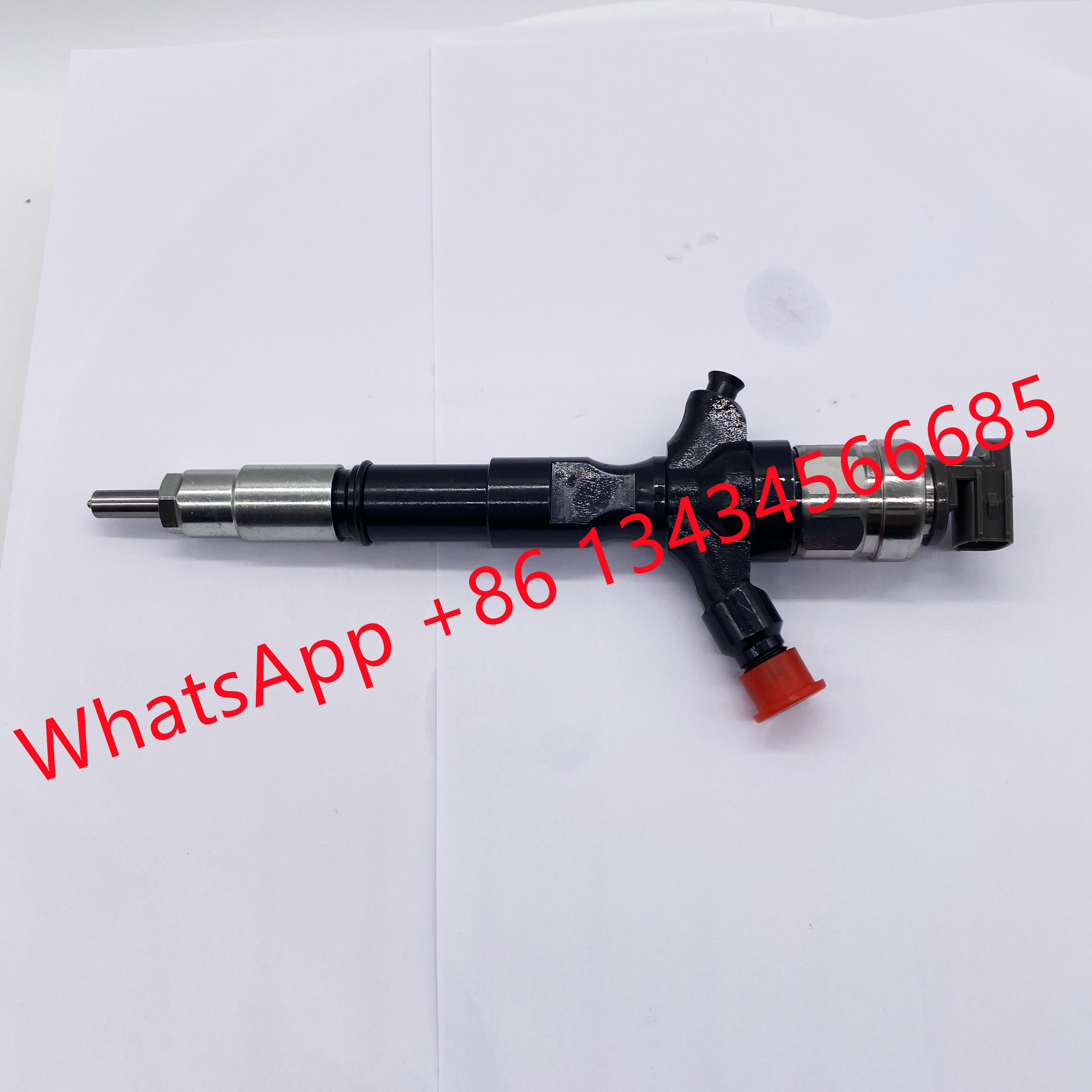 DENSO Common Rail Fuel Injector 095000-5520 for TOYOT 23670-0L010