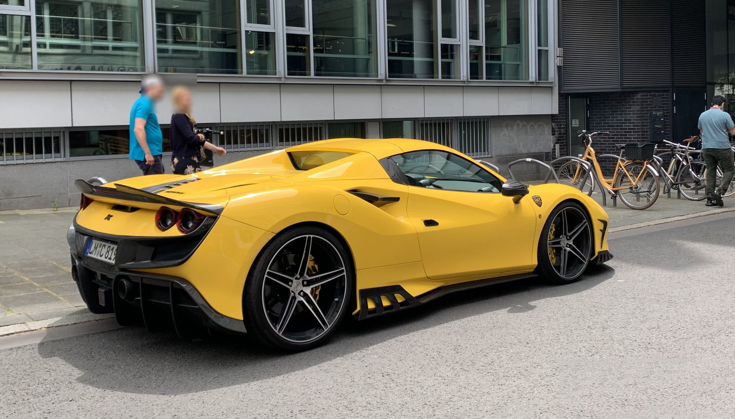 For Ferrari F8 Carbon Fiber Body Kit F8 Upgraded KEYVANY Style Front Shovel Diffuser Spoiler Body Kit