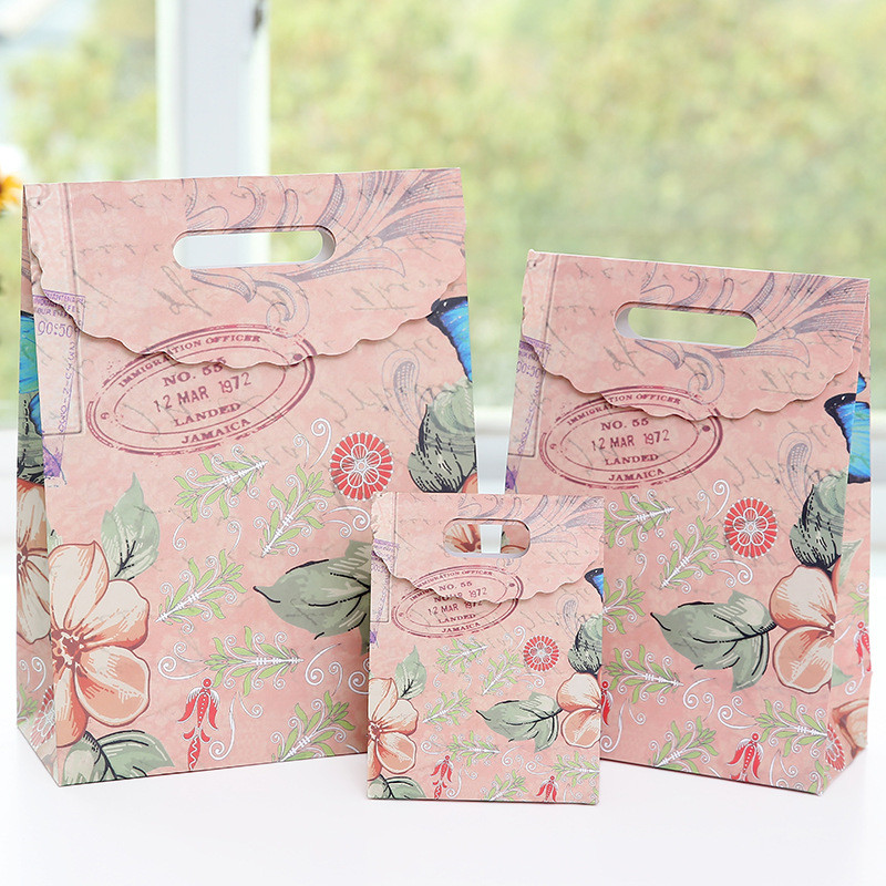 Recycled Materials Weeding Gift Paper Bags With CMYK/Pantone Colors Custom Printing