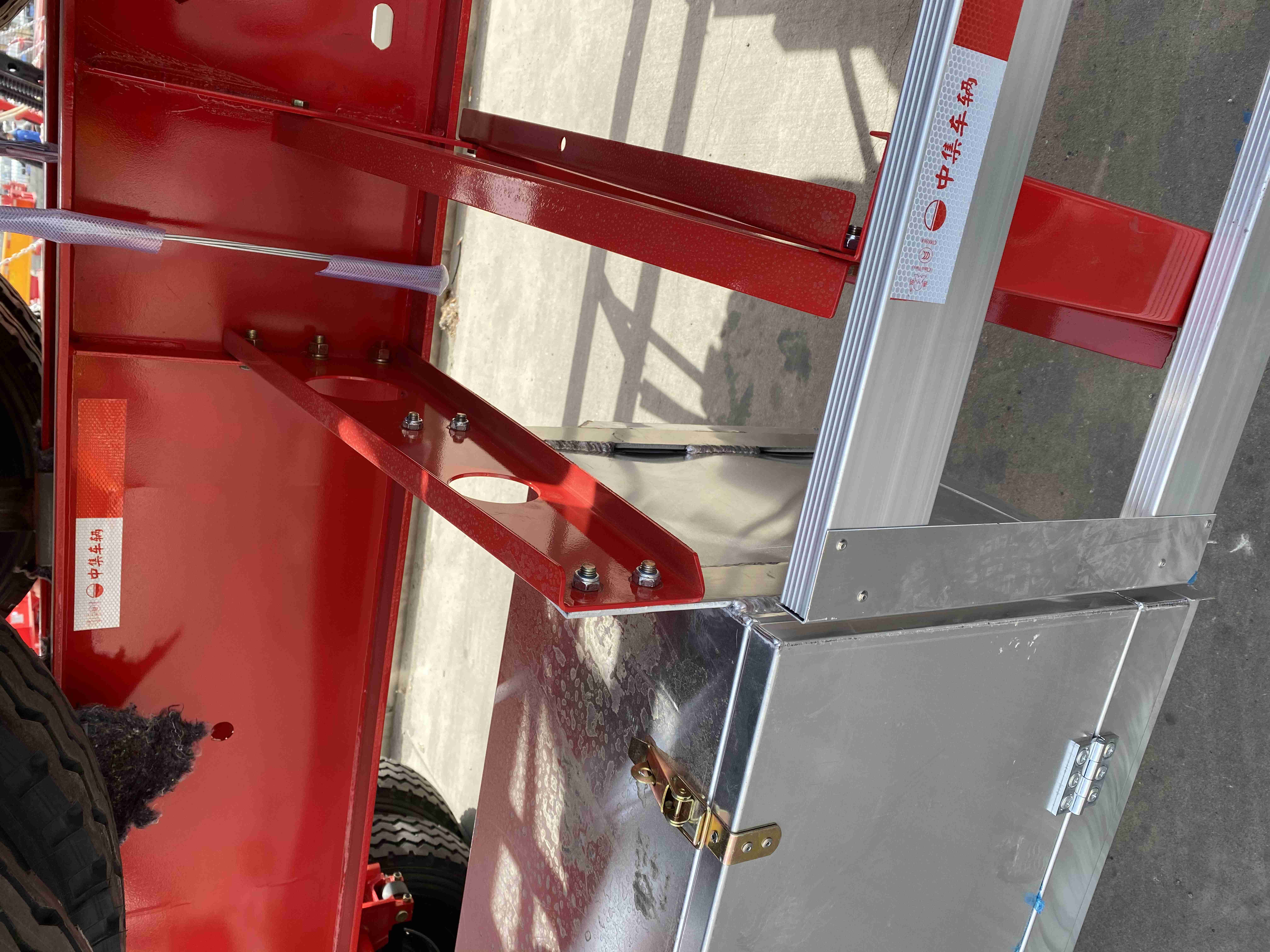 20001-25000 kg Max Payload CIMC Axle's 3-Axis Container Chassis Frames