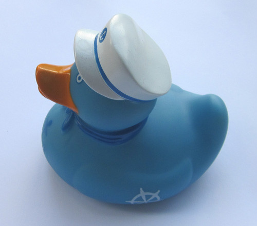 Cartoon rotocasting rubber duck vinyl toys, plastic OEM designers ducks toys
