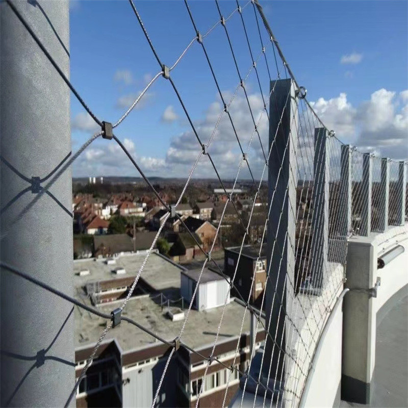 304 316 Hand Woven Stainless Steel Drop Prevention Cable Safe Net For Floodlight Protection