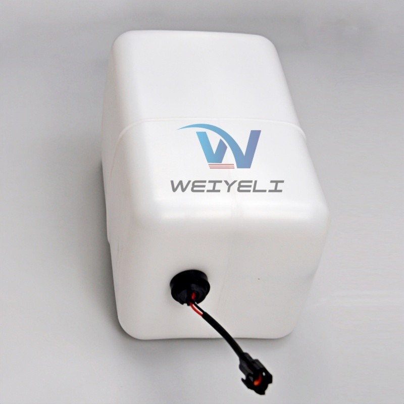 Plastic Auxiliary Kettle SH350A5 / 360A5 / 460 / CASE360 Coolant Expansion Water Tank