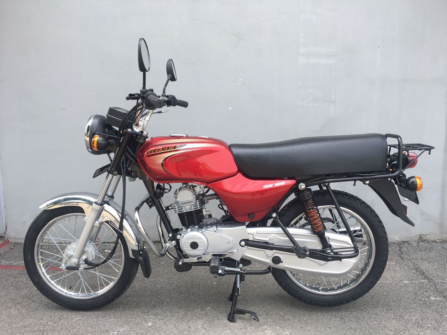 India BAJAJ BOXER Motorcycle 100CC Red